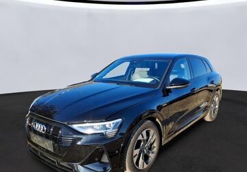 Audi e-tron 29.131 km 32.745 &euro; Hagen 58091
