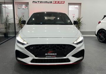 Hyundai i30 48.578 km 33.950 &euro; Remscheid 42857