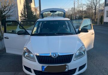 Skoda Fabia 130.000 km 5.850 &euro; Solingen 42659