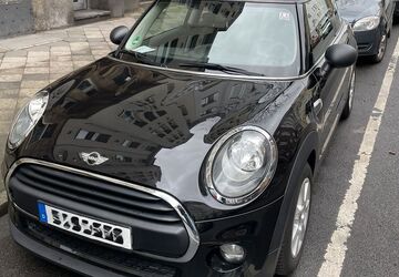 Mini ONE 142.473 km 6.000 &euro; Düsseldorf 40477