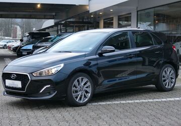 Hyundai i30 72.000 km 12.990 &euro; Schwelm 58332