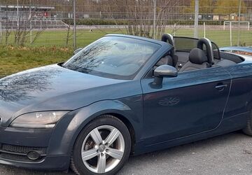 Audi TT 212.000 km 7.450 &euro; Düsseldorf 40225