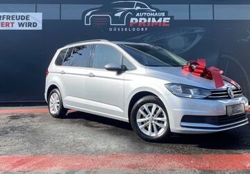 VW Touran 237.933 km 9.200 &euro; Düsseldorf 40591