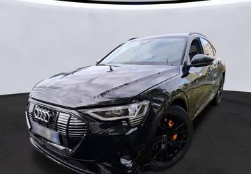 Audi e-tron 39.998 km 44.825 &euro; Hagen 58091
