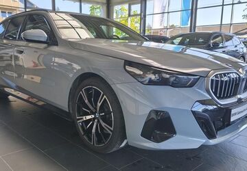 BMW 520 5.448 km 51.990 &euro; Langenfeld 40764