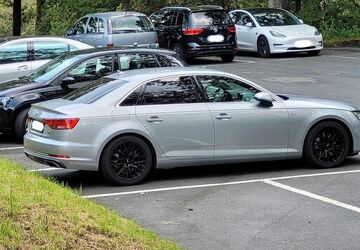 Audi A4 109.500 km 26.500 &euro; Bergisch Gladbach 51469