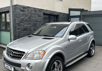 Mercedes-Benz ML 63 AMG 98.780 km 28.500 &euro; Düsseldorf 40470
