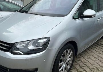 VW Sharan 2.0 TDI DSG Panorama Navi Leder 7 Sitze + 175.000 km 17.900 &euro; Ratingen 40885