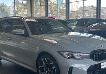 BMW 330 6.278 km 52.990 &euro; Langenfeld 40764