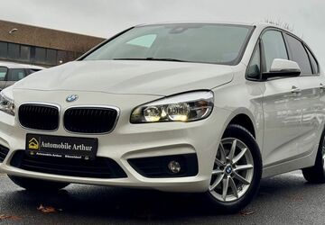 BMW 216 58.000 km 10.900 &euro; Düsseldorf 40233