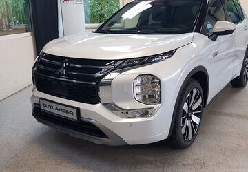 Mitsubishi Outlander 4.950 km 52.222 &euro; Hagen 58135