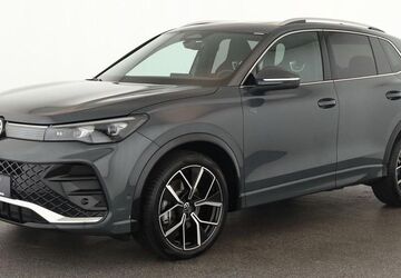 VW Tiguan 8.700 km 42.884 &euro; Düsseldorf 40233