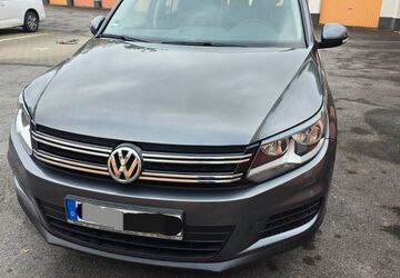 VW Tiguan 83.000 km 11.900 &euro; Dormagen 41540