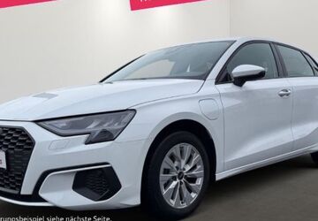 Audi A3 41.841 km 23.380 &euro; Düsseldorf 40233