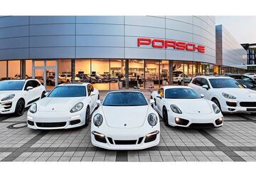 Porsche Taycan 48.825 km 62.900 &euro; Düsseldorf 40468