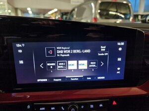 Opel Mokka e GS Line Navi Park&Go Winterräder Drive Ass 11.121 km 19.920 &euro; HAAN 42781