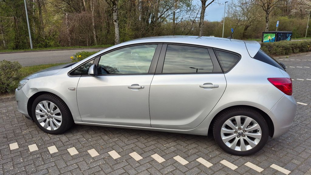 Opel Astra 149.995 km 4.995 &euro; Erkrath 40699