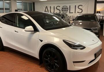 Tesla Model Y 110.000 km 27.990 &euro; Wülfrath 42489