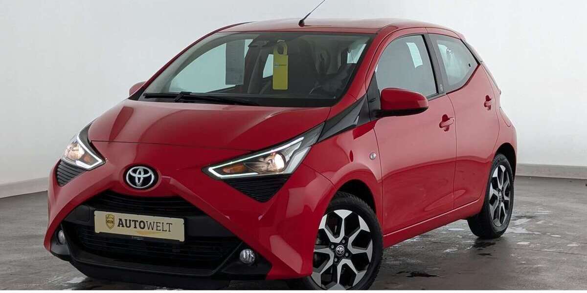 Toyota Aygo 19.220 km 10.760 &euro; Düsseldorf 40599