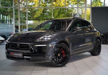 Porsche Macan 49.800 km 77.800 &euro; Remscheid/NRW 42855