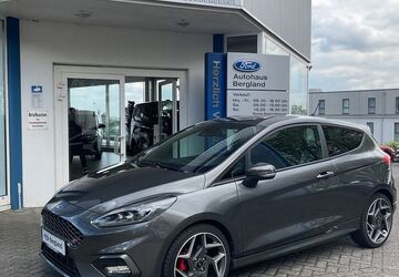 Ford Fiesta 56.459 km 16.900 &euro; Remscheid 42855