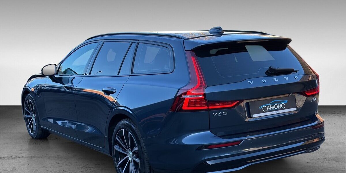 Volvo V60 T8 Plus Dark Hybrid AWD Leder LED AHK 12.629 km 30.900 &euro; Wuppertal 42327