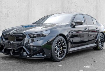 BMW M5 2.900 km 139.890 &euro; Hagen 58119