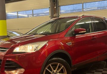 Ford Kuga 130.000 km 10.999 &euro; Remscheid 42859