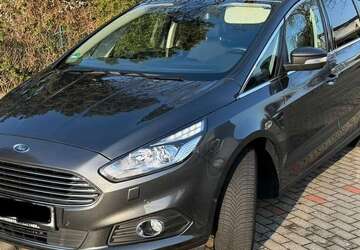 Ford S-Max 37.101 km 18.500 &euro; Hilden 40721