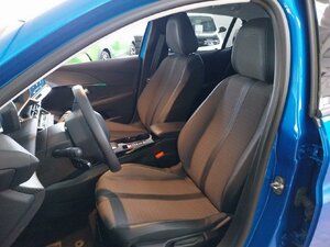 Peugeot 208 e- Allure Pack Kam SHZ Tempo Navi 22.598 km 17.880 &euro; HAAN 42781