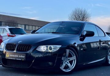 BMW 325 177.000 km 10.990 &euro; Düsseldorf 40233