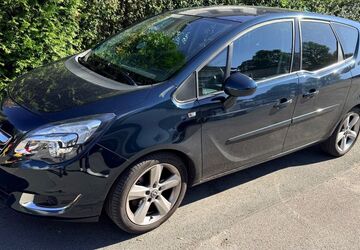 Opel Meriva 108.000 km 5.999 &euro; Wuppertal 42115