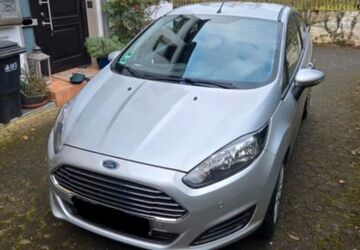 Ford Fiesta 95.730 km 4.700 &euro; Düsseldorf 40597