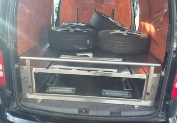 VW Caddy 155.000 km 11.999 &euro; Wuppertal 42109