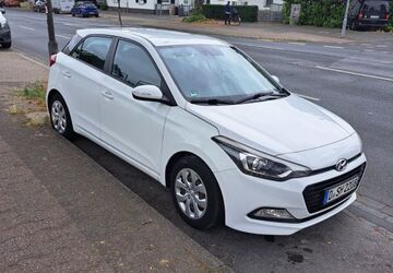 Hyundai i20 25.000 km 10.500 &euro; Langenfeld 40764