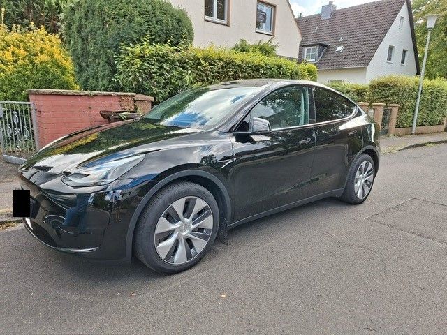 Tesla Model Y 16.993 km 39.500 &euro; Leverkusen 51375