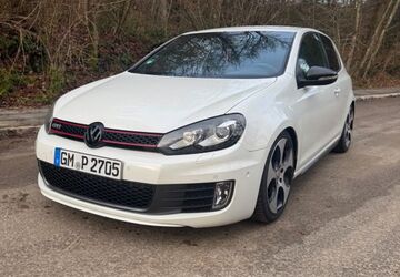 VW Golf 197.200 km 9.450 &euro; Lindlar 51789