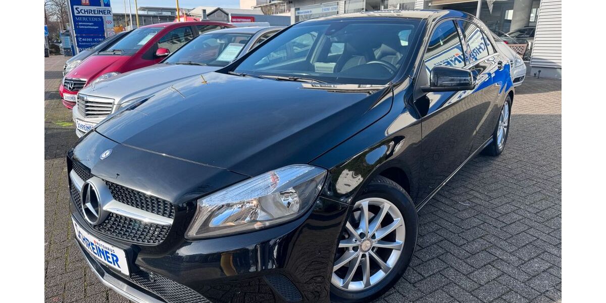 Mercedes-Benz A 180 36.100 km 16.699 &euro; Bergisch-Gladbach 51469