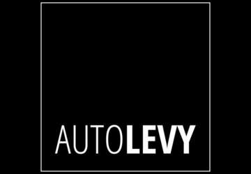 Toyota Auris 91.172 km 11.990 &euro; Düsseldorf 40595