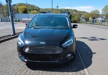 Ford S-Max 73.500 km 18.000 &euro; Engelskirchen 51766