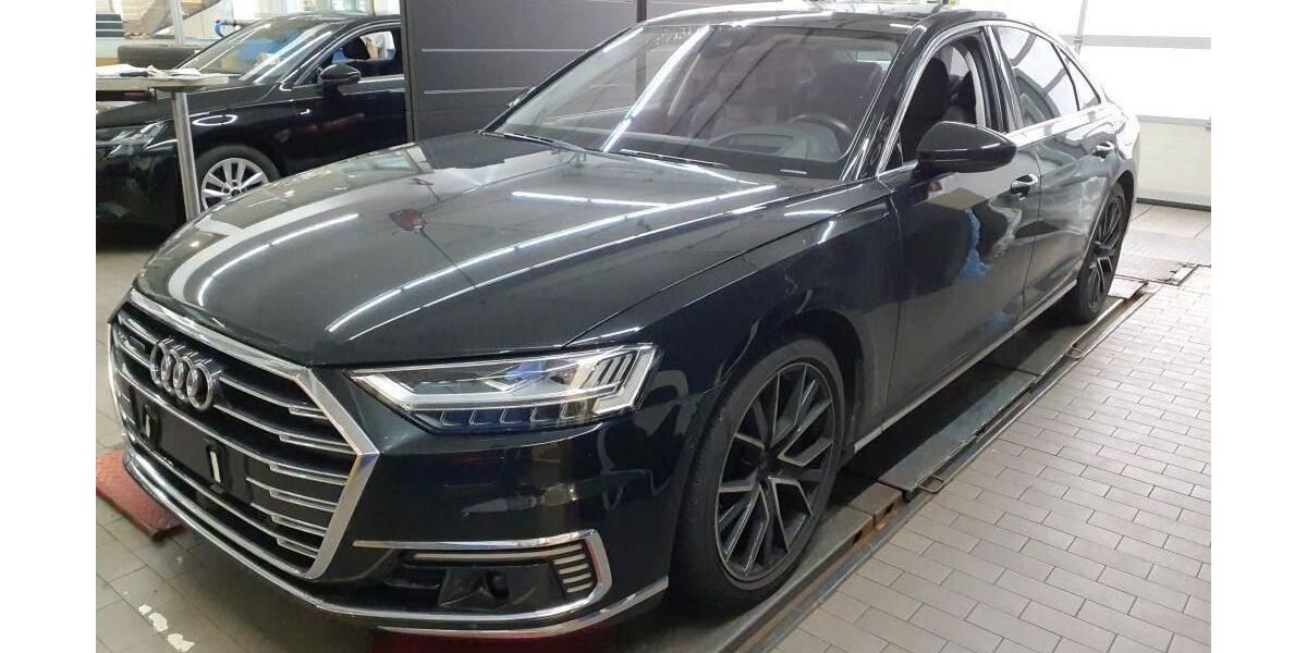 Audi A8 72.666 km 50.775 &euro; Hagen 58091
