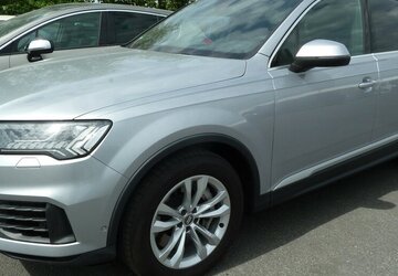 Audi Q7 55e TFSI Quattro Leder Matrix Panorama Air 170.000 km 36.900 &euro; Ratingen 40885