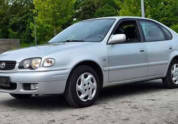 Toyota Corolla 108.000 km 3.950 &euro; Bergisch Gladbach 51469