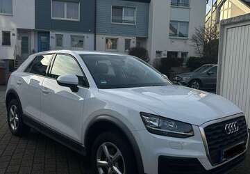 Audi Q2 111.111 km 12.000 &euro; Ratingen 40885