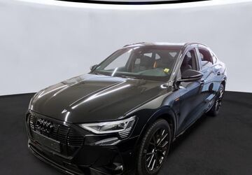 Audi e-tron 42.677 km 39.475 &euro; Hagen 58091