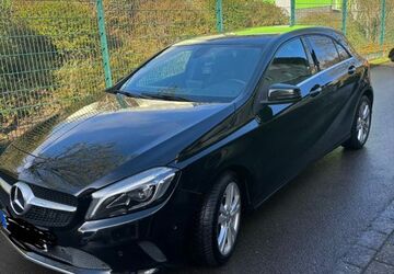 Mercedes-Benz A 180 93.000 km 11.500 &euro; Remscheid 42853