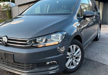 VW Touran 69.348 km 23.450 &euro; Remscheid 42853