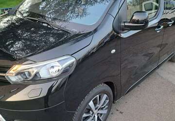 Toyota Proace 178.500 km 17.700 &euro; Düsseldorf 40549