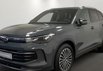VW Tiguan 7.848 km 40.990 &euro; Düsseldorf 40233