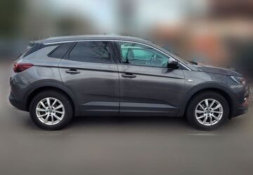 Opel Grandland (X) 169.000 km 9.800 &euro; Düsseldorf 40229